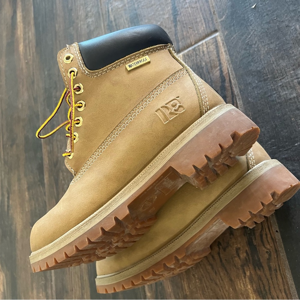 Timberland-Style Men’s Wheat Waterproof Work Boots